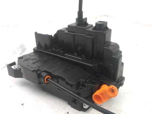 Front left lock RENAULT MASTER III Van (FV) 2.3 dCi 135 FWD (FV0N, FV08, FV06, FV00, FV1S) | BP33998330C98 - Image 2