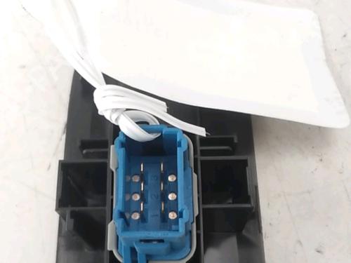 Used Switch Switch 37162879 37162879