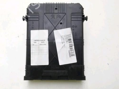 Used Fuse box Fuse box PEUGEOT 2008 I (CU_) 1.2 PureTech 82 (82 hp) 18887724 18887724