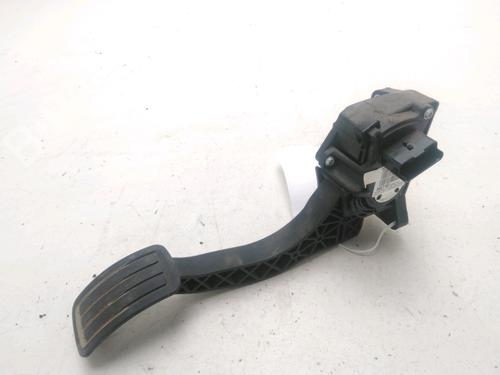 Used Pedal CITROËN C4 Grand Picasso II (DA_, DE_) 1.6 HDi / BlueHDi 115 (115 hp) 22225191