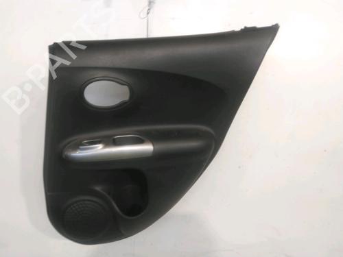 Bageste højre beklædning NISSAN JUKE (F15) 1.5 dCi (110 hp) 30630503