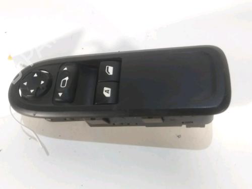 Used Left front window switch CITROËN C3 II (SC_) 1.4 HDi 70 (SC8HZC, SC8HR0, SC8HP4) (68 hp) 22186282