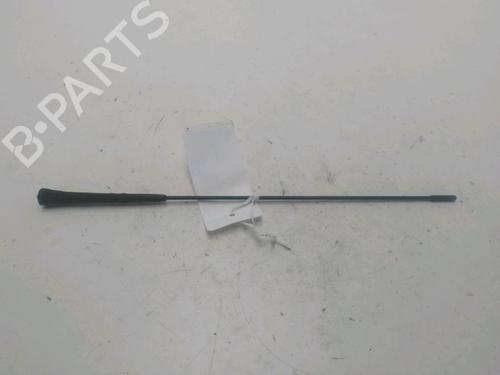 Antenne/Base VW POLO IV (9N_, 9A_) 1.4 TDI (75 hp) 27394487