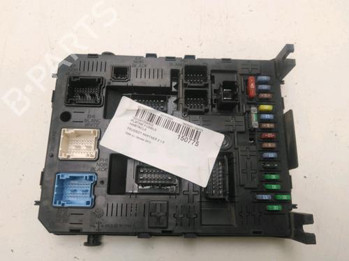 Sikringsdåse PEUGEOT PARTNER Box Body/MPV 1.6 HDi (90 hp) 21564051