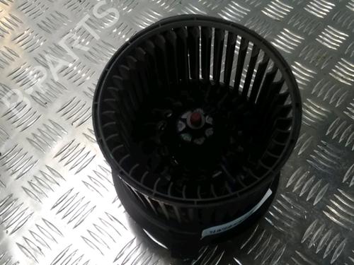 Heater blower motor RENAULT CLIO IV (BH_) 1.5 dCi 75 | BP13078678M62 