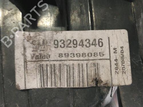 Używane Lampa tylna prawa OPEL MERIVA A MPV (X03) 1.4 16V Twinport (E75) (90 hp) 30916596