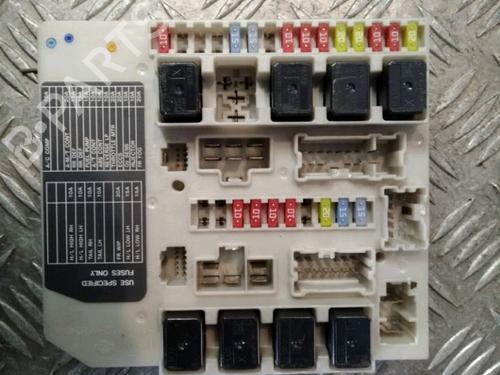 Used Fuse box NISSAN MICRA III (K12) 1.5 dCi (86 hp) 11712350