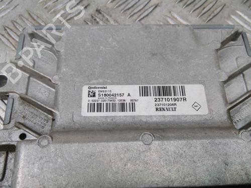 Engine control unit (ECU) RENAULT CLIO III (BR0/1, CR0/1) 1.2 16V (BR02, BR0J, BR11, CR02, CR0J, CR11) | BP14928650M57 