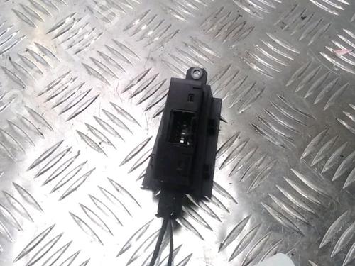 Used Warning switch Warning switch SUZUKI SWIFT IV (FZ, NZ) 1.3 DDiS (AZG413D, ZC02S, ZC92S) (75 hp) 13214991 13214991