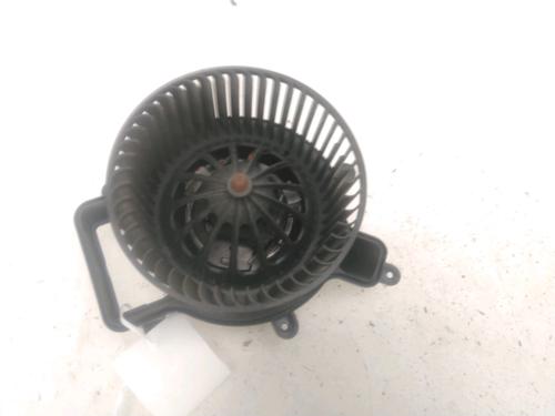 Heater blower motor PEUGEOT 5008 (0U_, 0E_) 1.6 HDi | BP29319499M62 