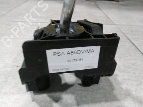 Levier de vitesses CITROËN C3 I (FC_, FN_) 1.4 HDi (68 hp) 31325551