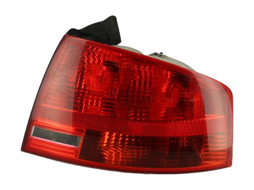 Right taillight AUDI A4 B7 (8EC) 1.9 TDI | BP30768165C35