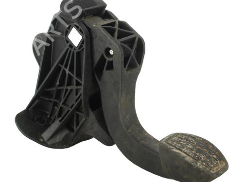 Used Clutch pedal Clutch pedal DS DS 3 / DS 3 CROSSBACK (UR_, UC_, UJ_) 1.5 BlueHDi 100 (UCYHYJ) (102 hp) 33971145 33971145