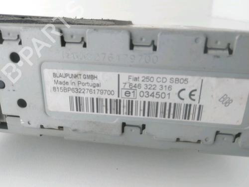 Used Radio Radio 38257100 38257100