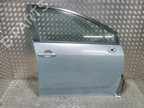 Used Right front door TOYOTA COROLLA Verso (ZER_, ZZE12_, R1_) 2.2 D-4D (AUR10_, AUR10R) (136 hp) 13081154
