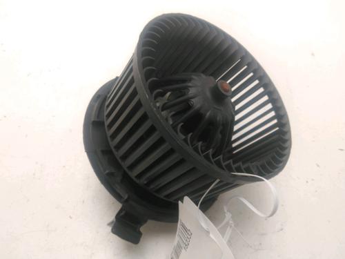 Used Heater blower motor RENAULT MODUS / GRAND MODUS (F/JP0_) 1.5 dCi (FP0F, JP0F) (86 hp) 31634729