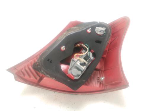 Used Left taillight TOYOTA YARIS (_P9_) 1.4 D-4D (NLP90_, NLP90R) (90 hp) 27470625