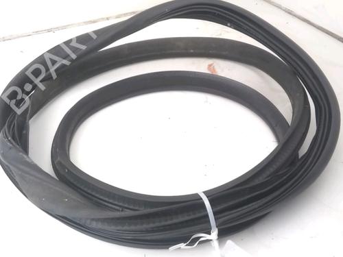 Used Rubber door seal Rubber door seal PEUGEOT PARTNER Box Body/MPV 1.6 HDi (90 hp) 35936307 35936307