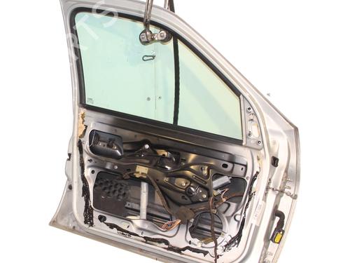 Dør venstre fortil RENAULT CLIO II (BB_, CB_) 1.5 dCi (B/CB07) (65 hp) 30980351