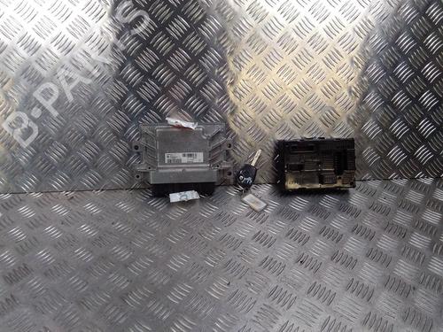Used Engine control unit (ECU) RENAULT CLIO III (BR0/1, CR0/1) [2005-2014]  15746849