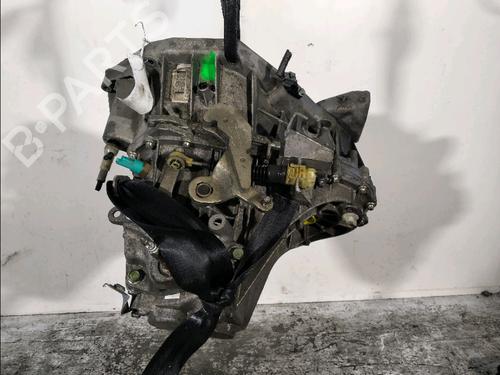 gearbox-nissan-juke-f15-2010-2011-2012-2013-2014-2015-2016-2017-2018-2019-34175659 main image