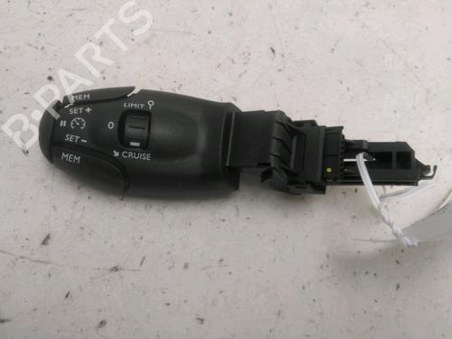 Used Switch CITROËN C3 III (SX) 1.5 BlueHDi 100 (SXYHYP, SXYHTU) (102 hp) 29578011