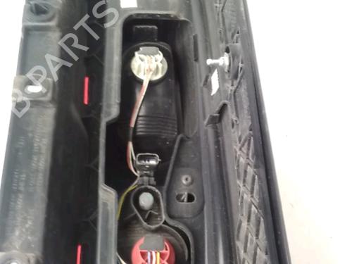 left-taillight-renault-trafic-iii-van-fg_-2014-33809034 main image