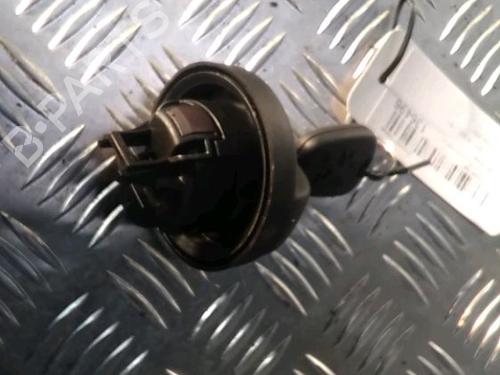 Used Fuel flap PEUGEOT 307 Break (3E) 1.6 HDi 110 (109 hp) 13077686