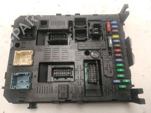 Used Fuse box CITROËN C5 III (RD_) 2.0 HDi 165 (RDRHHA, RDRHH8) (163 hp) 22693824