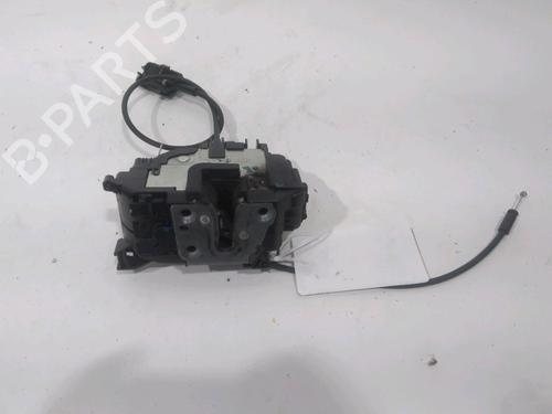Høyre foran lås RENAULT CLIO III (BR0/1, CR0/1) 1.2 16V (BR02, BR0J, BR11, CR02, CR0J, CR11) (75 hp) 28331272
