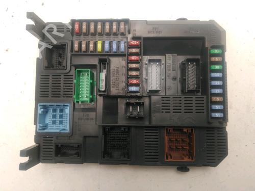 Used Fuse box PEUGEOT 208 I (CA_, CC_) 1.6 HDi / BlueHDi 75 (75 hp) 23505887
