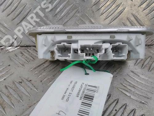 Interior roof light PEUGEOT 407 (6D_) 2.0 HDi 135 (6DRHRH, 6DRHRE, 6DRHRG, 6DRHRJ) | BP11714820I8 