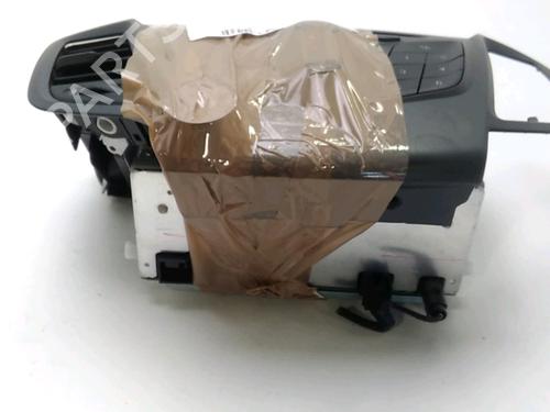 Used Radio FORD FIESTA VI (CB1, CCN) 1.25 (60 hp) 18148939