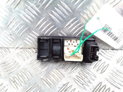 Used Mirror switch Mirror switch TOYOTA COROLLA (_E12_) 2.0 D-4D (CDE120_, CDE120R) (90 hp) 23181184 23181184