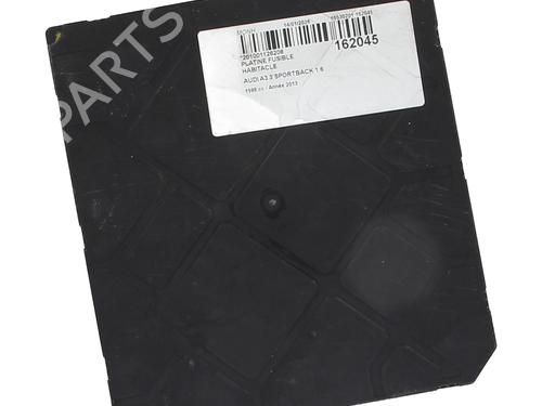 Used Fuse box Fuse box AUDI A3 Sportback (8VA, 8VF) 1.6 TDI (105 hp) 32277211 32277211