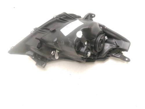 Used Right headlight Right headlight TOYOTA YARIS (_P13_) 1.3 (NSP130_, NSP130) (99 hp) 29264574 29264574