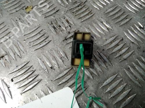 Used Warning switch Warning switch SUZUKI SWIFT III (MZ, EZ) 1.3 DDiS (RS413D) (69 hp) 11712783 11712783