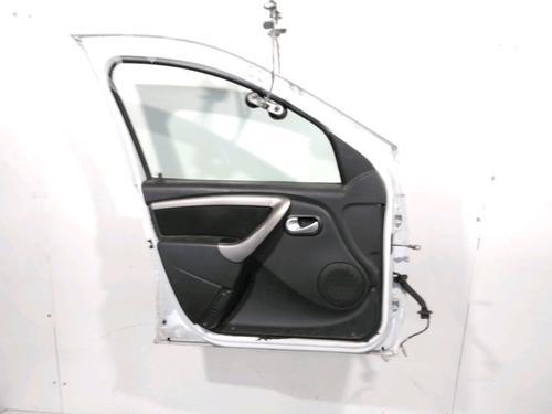 Used Left front door DACIA DUSTER (HS_) 1.5 dCi (HSMC) (107 hp) 29344936