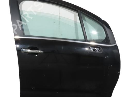 Used Right front door Right front door 38314143 38314143