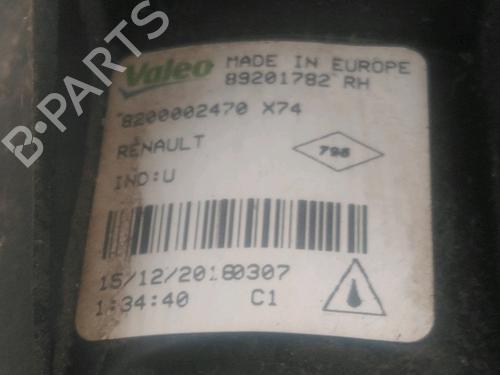 Used Right front fog light RENAULT CLIO III Hatchback Van (SB_, SR_) 1.5 dCi (68 hp) 27332468