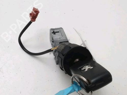 Used Ignition barrel Ignition barrel PEUGEOT PARTNER Tepee 1.6 HDi (112 hp) 18059392 18059392