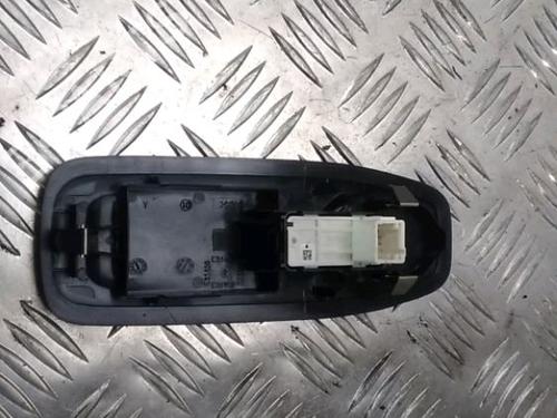 Used Switch Switch PEUGEOT 2008 I (CU_) 1.2 THP 110 / PureTech 110 (110 hp) 13094240 13094240