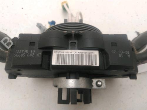 Used Steering column stalk PEUGEOT 307 Break (3E) 1.6 HDi (90 hp) 22998134