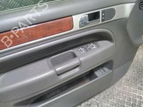 Left front door VW TOUAREG (7LA, 7L6, 7L7) 2.5 R5 TDI | BP15754648C2 