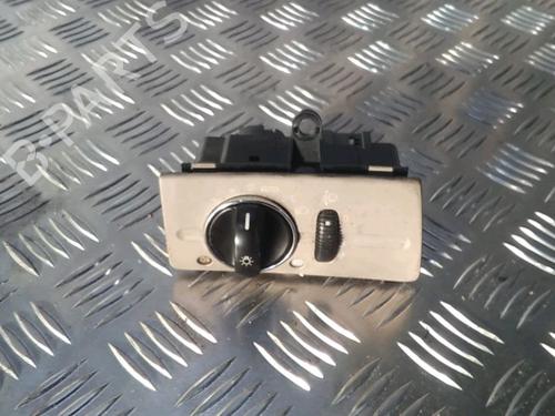 Used Headlight switch Headlight switch MERCEDES-BENZ E-CLASS (W211) E 270 CDI (211.016) (177 hp) 13080009 13080009