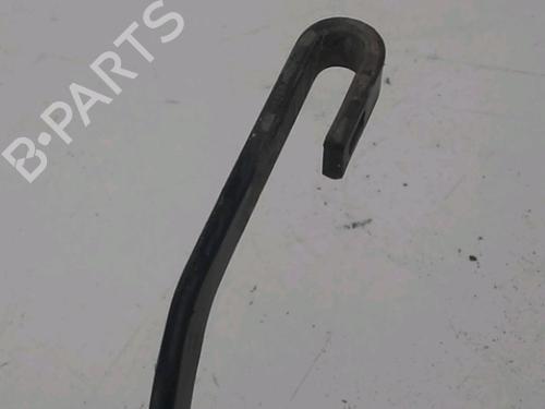 front-windshield-wiper-arm-toyota-rav-4-iii-_a3_-2005-2006-2007-2008-2009-2010-2011-2012-2013-2014-36820634 main image