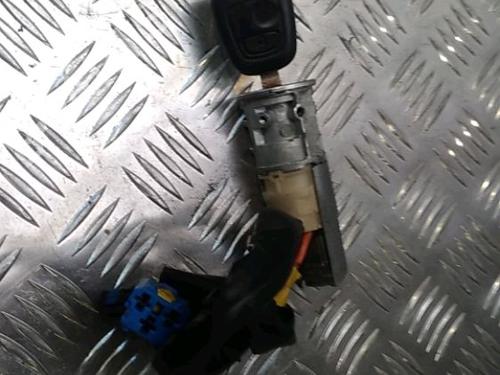 Used Ignition barrel PEUGEOT 206 Hatchback (2A/C) 1.9 D (69 hp) 13078885