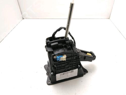 Used Shift knob FIAT 500X (334_) 1.3 (334.AXR11) (150 hp) 30825308