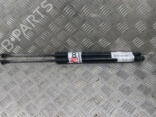Used Tailgate lift support Tailgate lift support VW GOLF VII (5G1, BQ1, BE1, BE2) 1.0 TSI (110 hp) 26405353 26405353