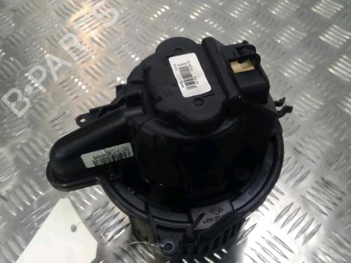 Heater blower motor RENAULT CLIO IV (BH_) 1.5 dCi 90 | BP13078679M62 